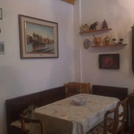 Confortevole Bivani *